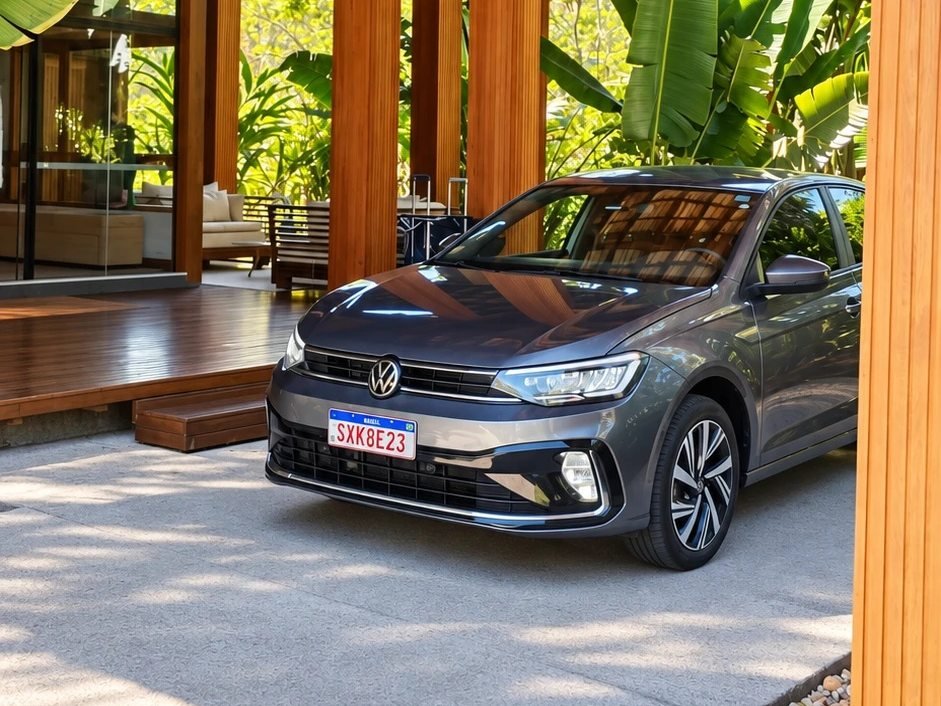 Volkswagen Virtus cinza da VBM em pousada com jardim tropical